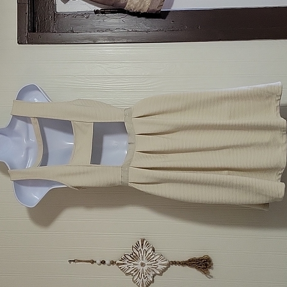 American Eagle dress - Picture 3 of 6